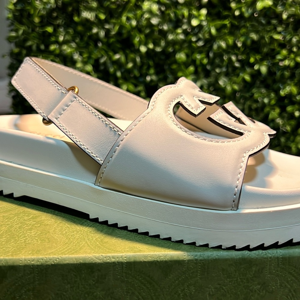 GUCCI COSMOS SOFTY SANDALS 37 worn once
